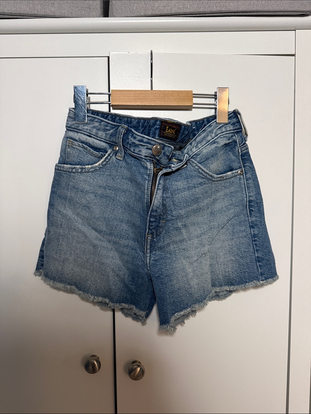 Lee Women’s Medium Blue Denim Cutoff Shorts